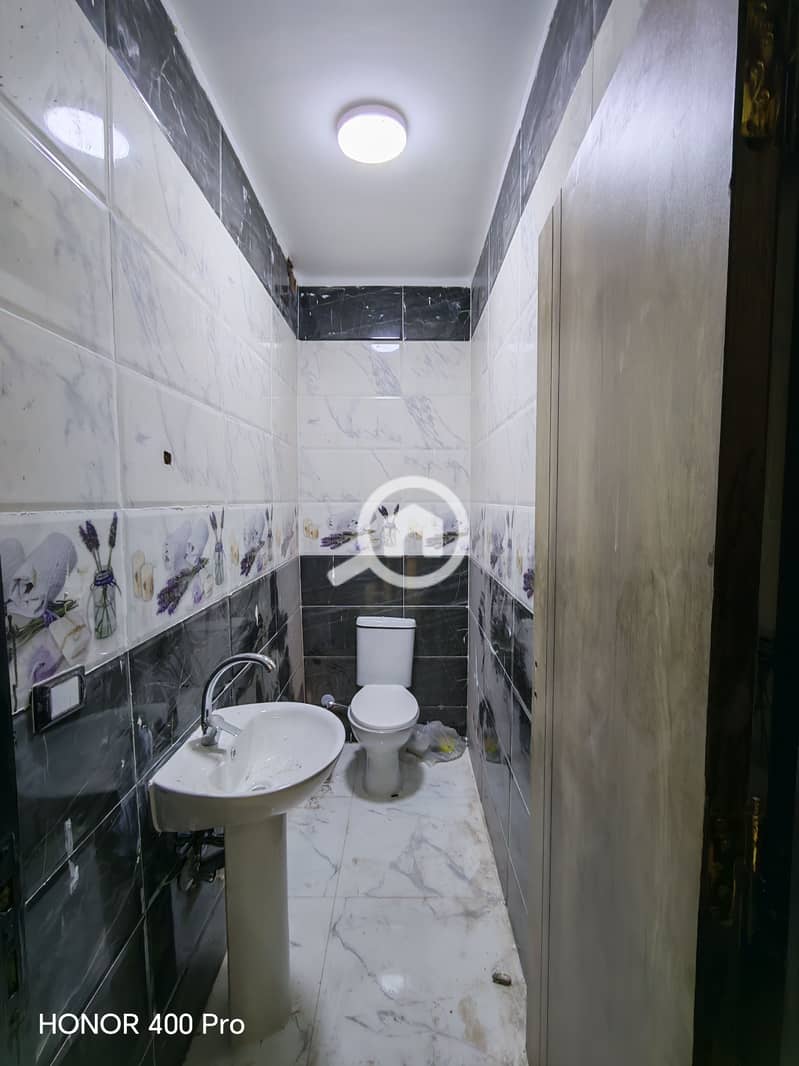 7 155757. jpg