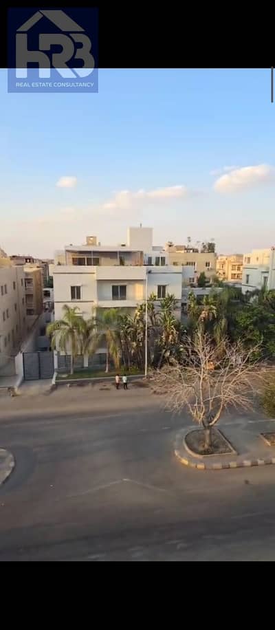 4 Bedroom Roof for Sale in New Cairo, Cairo - 1000340700. jpg 4 Bedroom Roof for Sale in New Cairo, Cairo - 1000340700. jpg