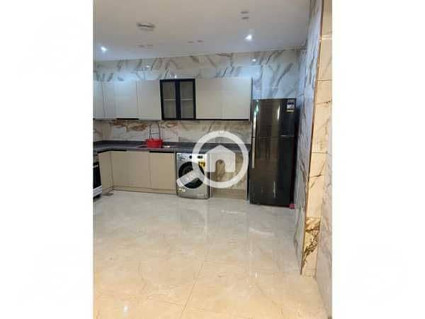 10 hLMJx37O2RoPuSVyzZbE4jt1PDOypwKV9MPdbOjk. jpg
