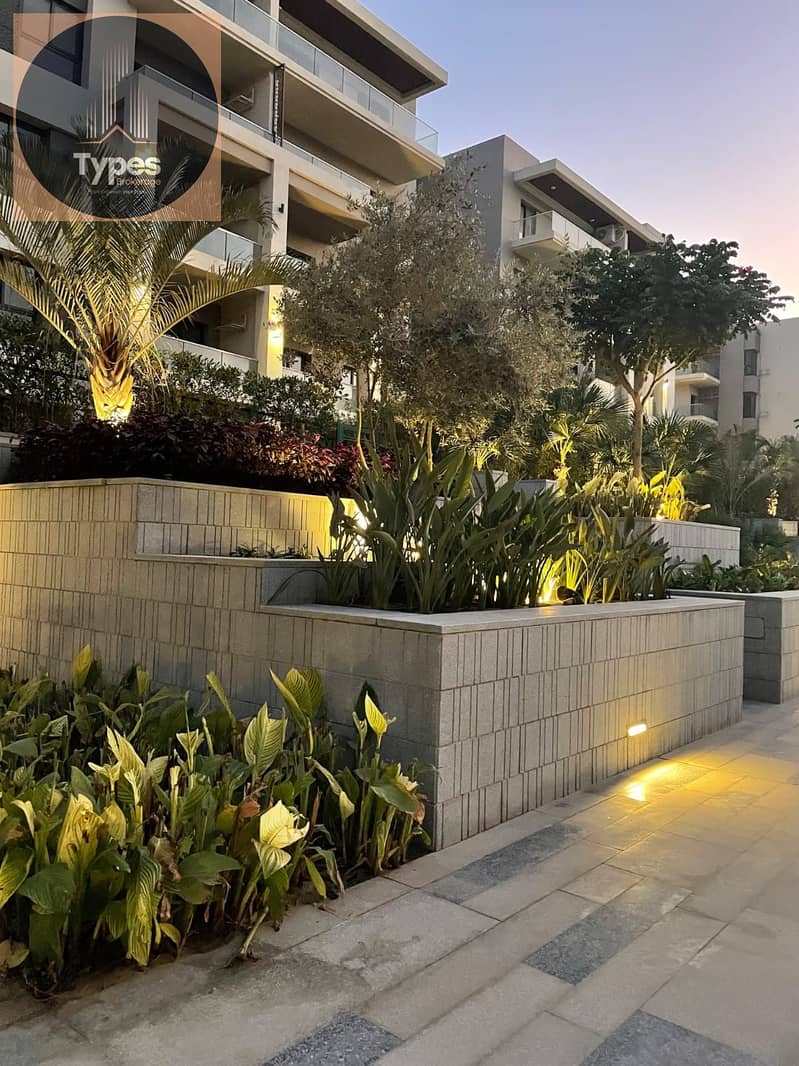 140 sqm apartment with garden for sale in New Cairo, immediate delivery, fully finished, 3 bedrooms, prime location near all services. Great value. - Widok 4