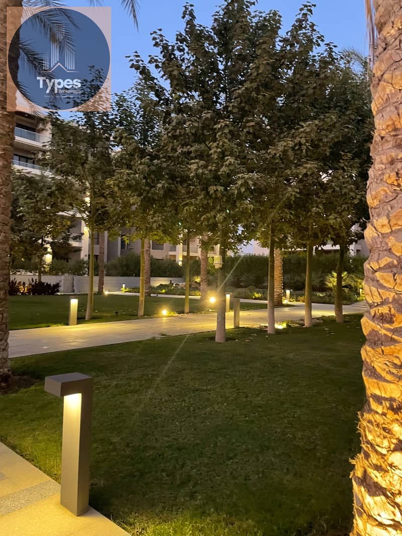 140 sqm apartment with garden for sale in New Cairo, immediate delivery, fully finished, 3 bedrooms, prime location near all services. Great value. - Widok 5