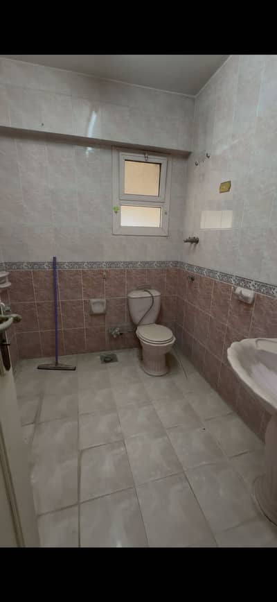 2 Bedroom Apartment for Sale in Hadayek al-Kobba, Cairo - شقه مميزه بحدائق القبه شارع امتداد ولي العهد الرئيسيه الدور الخامس 2 Bedroom Apartment for Sale in Hadayek al-Kobba, Cairo - شقه مميزه بحدائق القبه شارع امتداد ولي العهد الرئيسيه الدور الخامس
