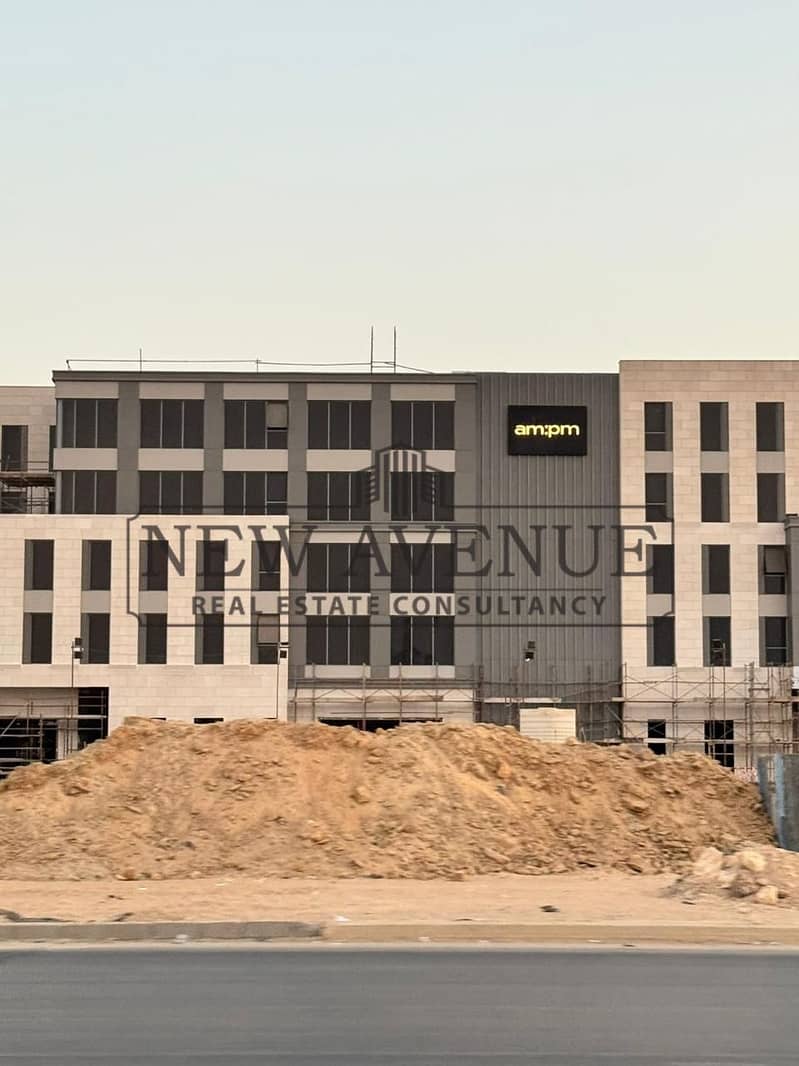 Luxury Office for Sale in AM:PM Hassan Allam 136sqm Direct on Suez Road Hot Investment - Vista 3