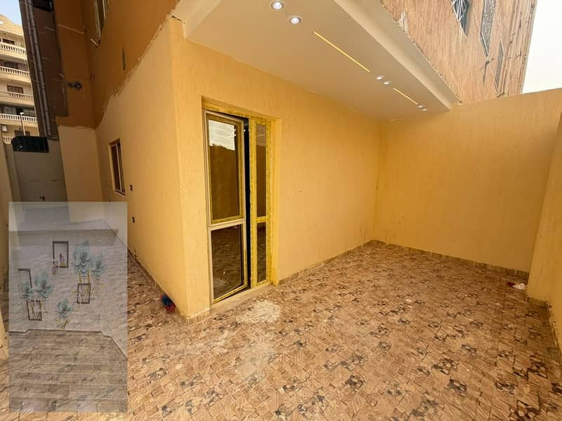 Ground floor apartment of 135 m² with a garden at the back in the Pyramids Gardens in the third gate. - Widok 2