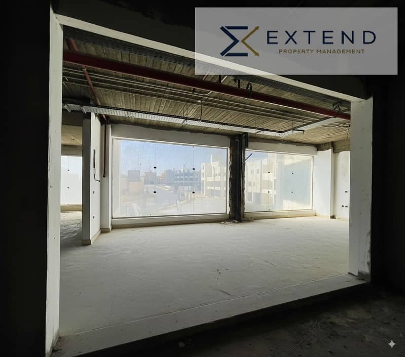 A prime location in front of Hassan Mustafa Halls in 6th of October, a shop for rent of 250m close to Al-Hosari suitable for various commercial activities. - Ansicht 2
