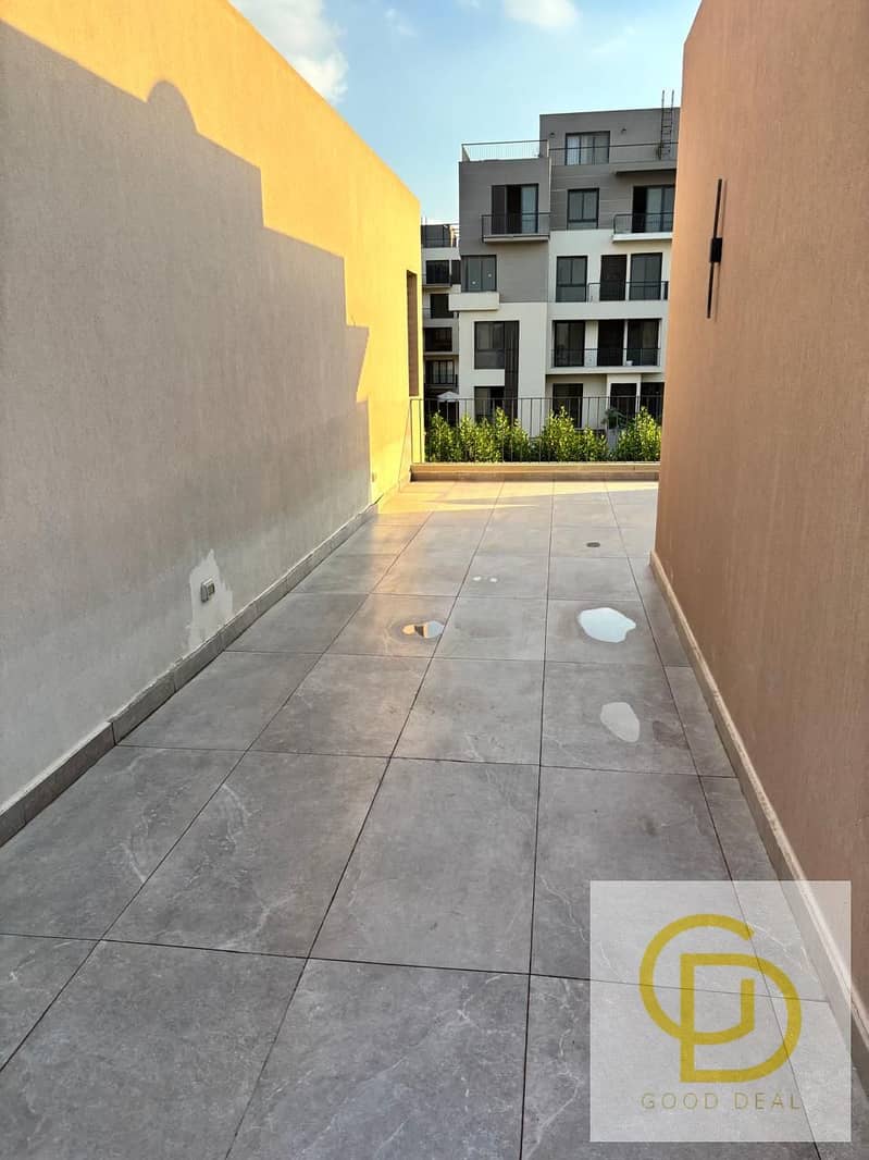 234sqm Townhouse Villa for Sale in SODIC East (Land 270m - Garden 100m) | Ultra Super Lux with ACs & Kitchen - Widok 6