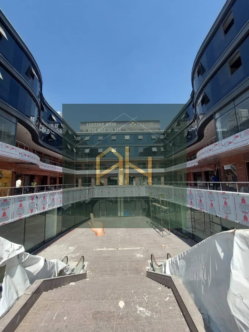 Shop 59M is open - monthly rent 94,400 at Backs Plaza Mall, Services Al-Yasmeen, 4 villas - Ansicht 3