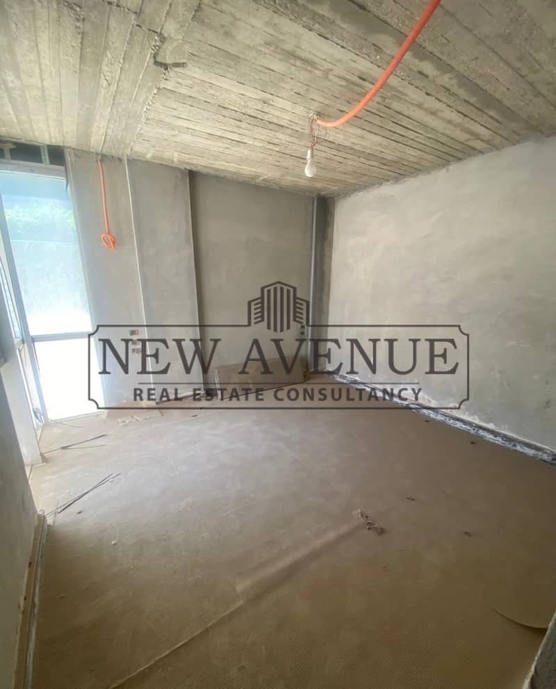 Premium Garden Apartment ready to move for Sale in Galleria Moon Valley – Golden Square - Widok 6