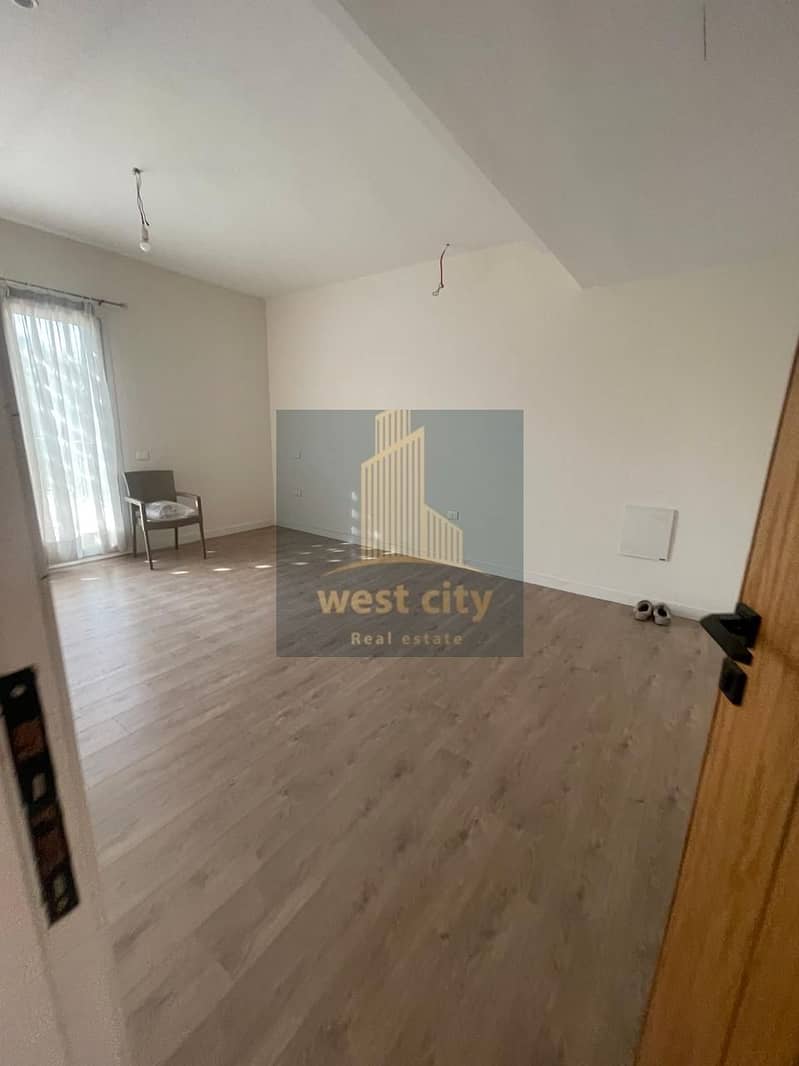 Townhouse villa for sale in sodic westown – pohled 2