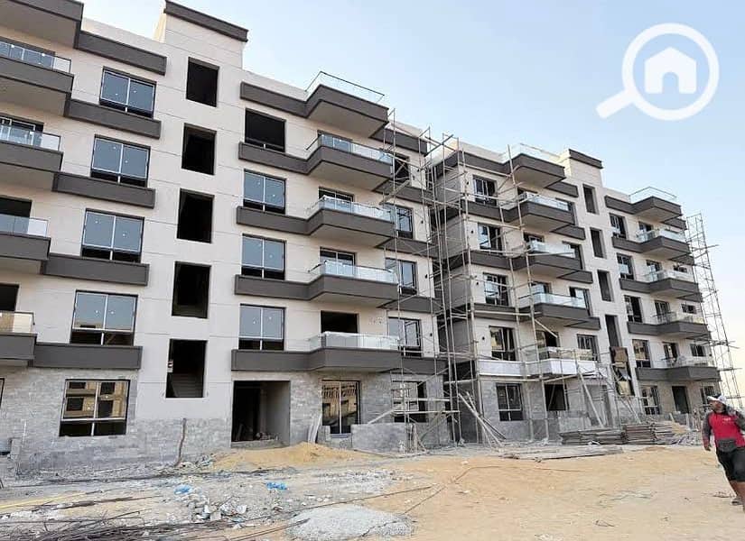 156 sqm Apartment for Sale Directly Facing Sphinx International Airport - Widok 2