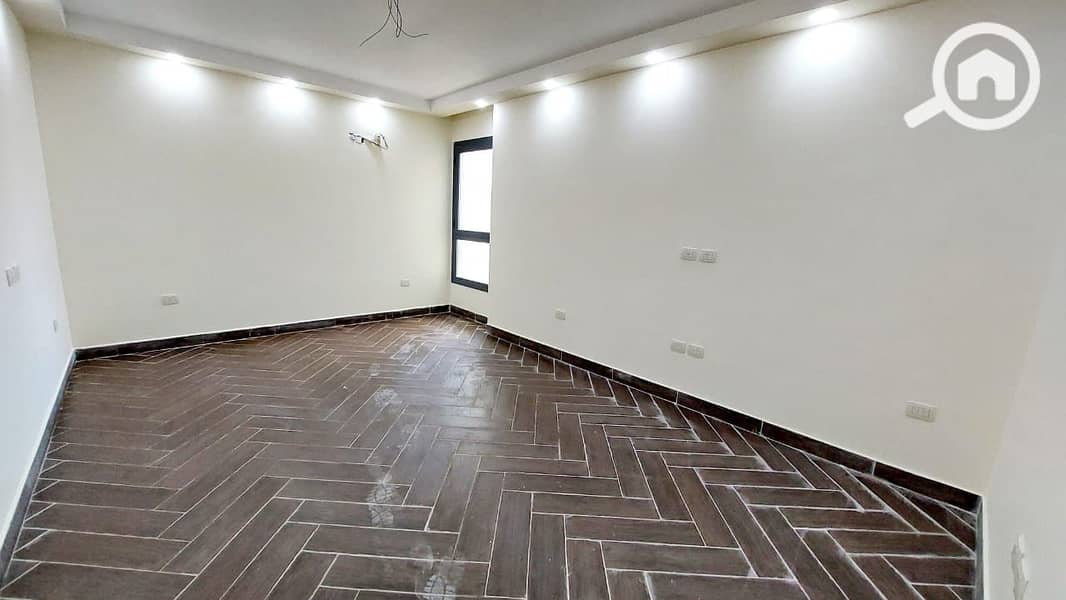 Luxury apartment for rent - first occupancy - 235 sqm (Somouha - directly in front of the club - Brand Tower) 40,000 EGP monthly – další