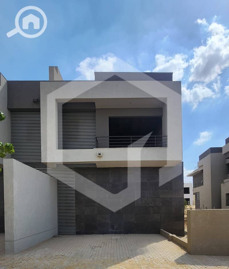 Twin House in a Prime Location Ready To Move for sale in The Crown, Palm Hills, 6th Of October City . . . . . . . . . . . . . . . . . . . . – pohled 3