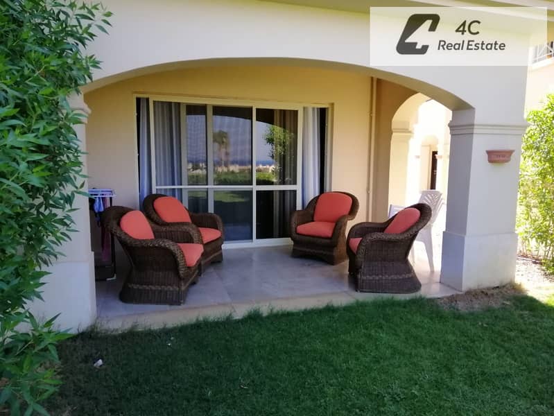 Sea View from the Garden Fully Furnished Ground Chalet 140 SQM + 70 SQM Garden for Sale in La Vista 6 Ain Sokhna - Ansicht 2