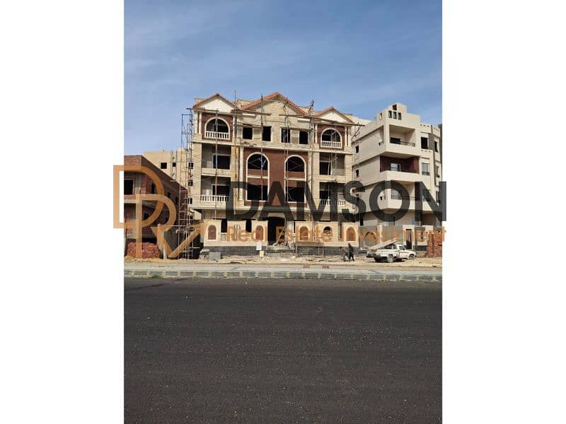 Immediate delivery duplex for sale, 275 sqm, located in one of the strongest areas of New Cairo, New Narges, very close to South 90 Street - Widok 3