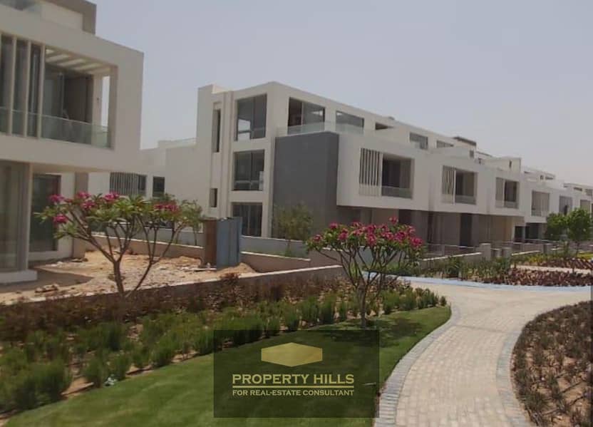 Twin house for sale in Joulz, October, with a distinctive view of the landscape. – pohled 5