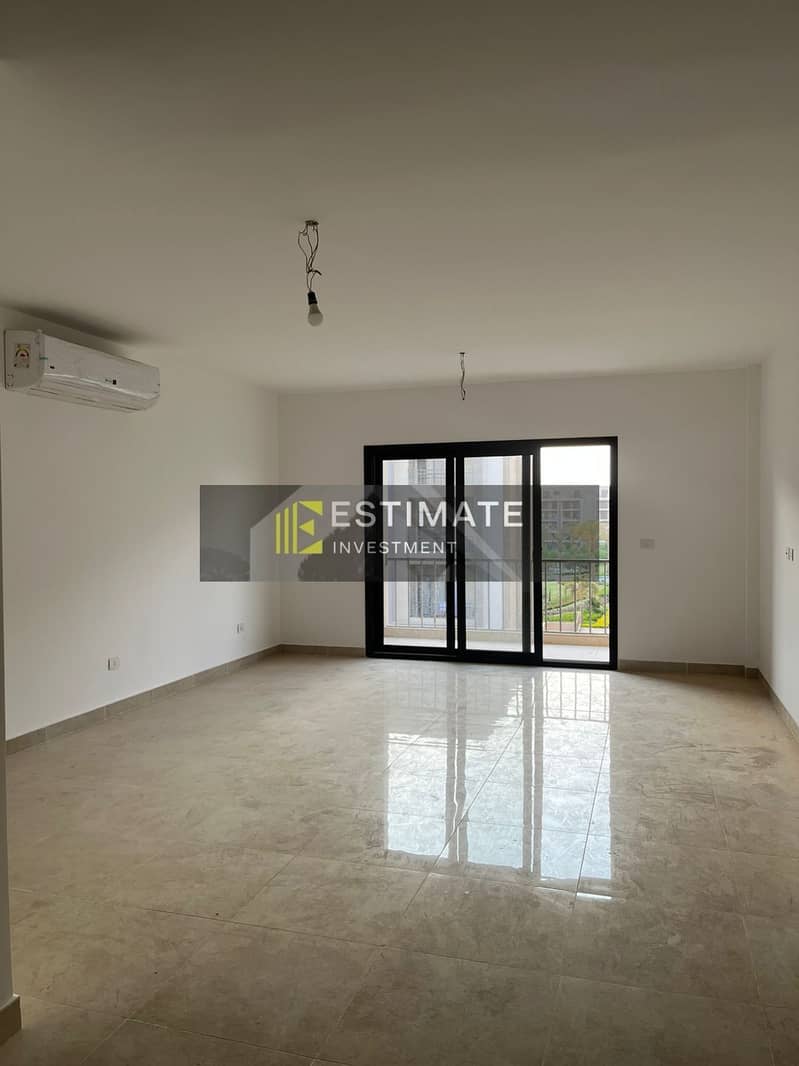 130m Semi-Furnished Apartment for Rent in Al Marasem - Widok 2