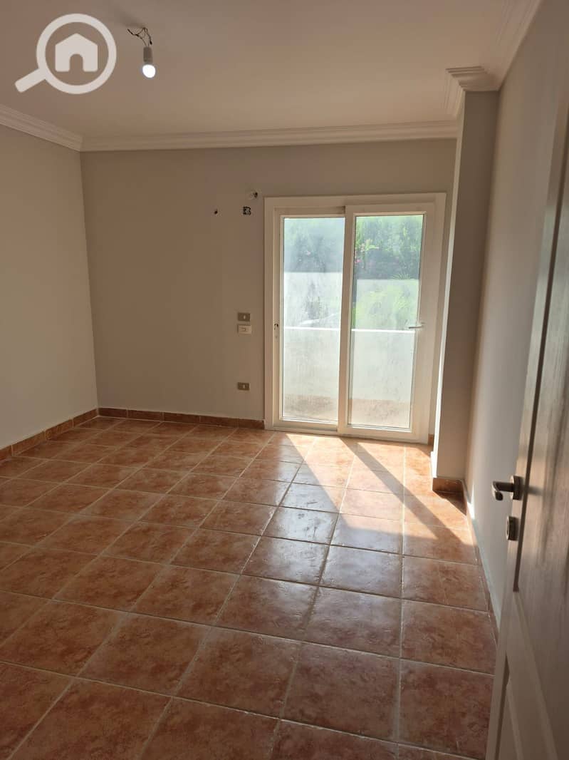 200m apartment for rent at the best price in the Zayed Dunes compound, Sheikh Zayed - Vista 5