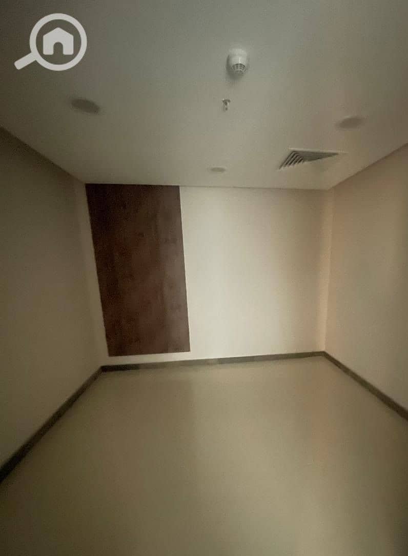 Clinic for Rent 70m In Trivium Mall, Zayed Sheikh Zayed - Widok 4