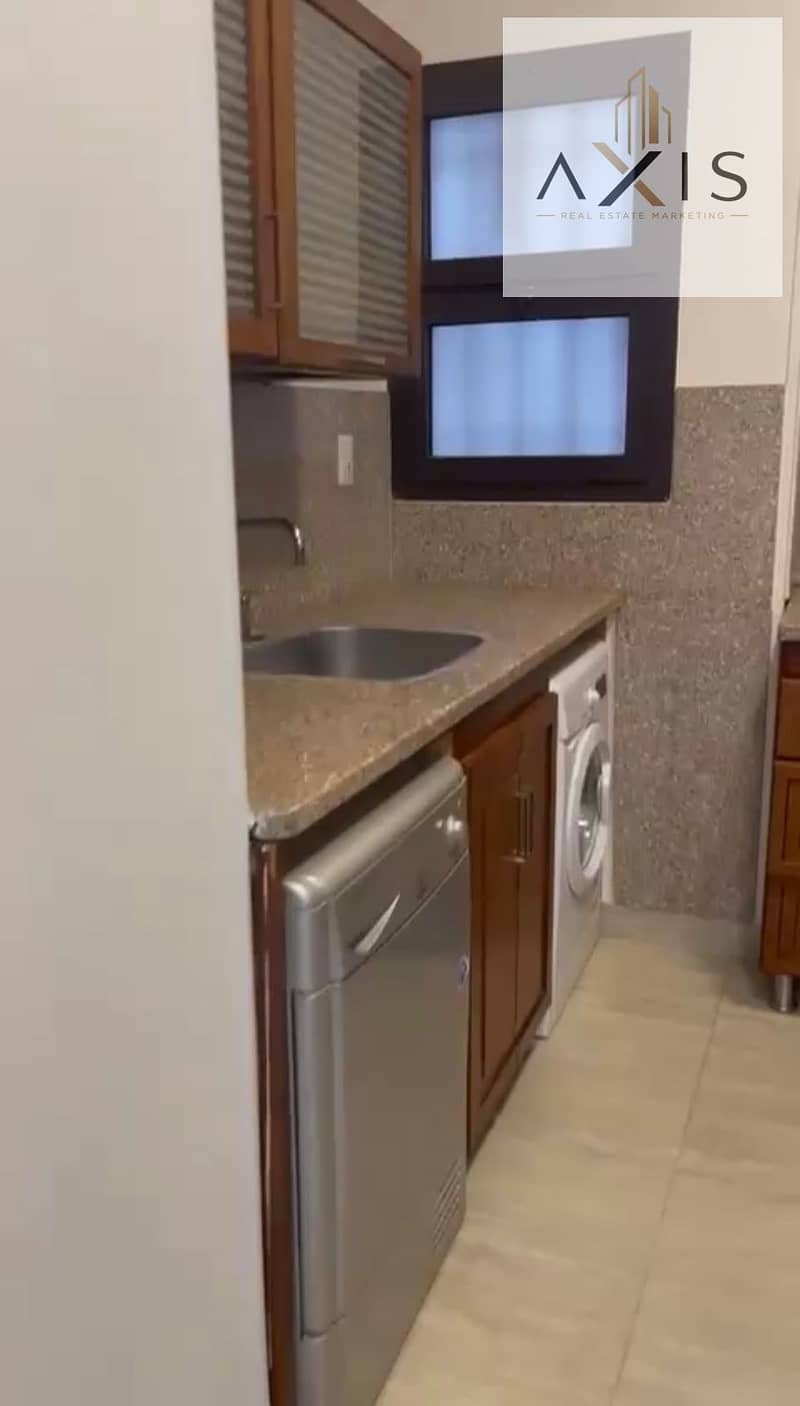 Luxury First-Use Apartment with all Appliances for rent at an amazing price, 150 square meters, in Beverly Hills The Westown compound el sheikh zayed - Widok 5