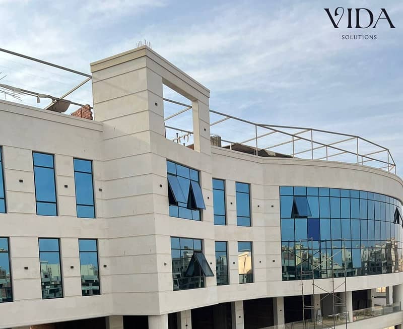 Own your unit now inside Makany Mall, a 115 sqm shop in a prime commercial and service mall in a highly vibrant location, with immediate delivery. – pohled 2