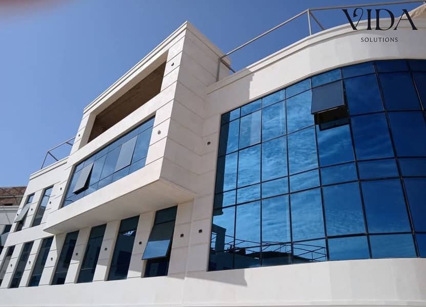 Own your unit now inside Makany Mall, a 115 sqm shop in a prime commercial and service mall in a highly vibrant location, with immediate delivery. – pohled 3