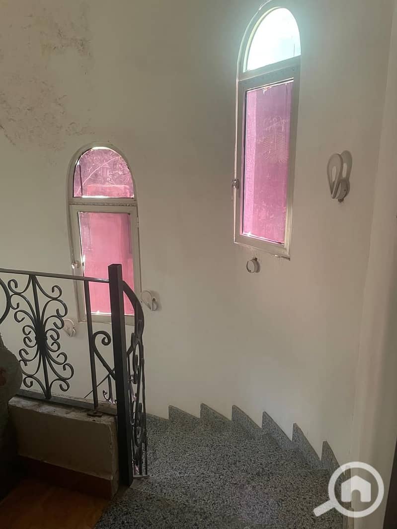 Duplex for Sale in the Fourth District – First Neighborhood A great opportunity to own a super lux finished duplex in a prime corner location, offeri – pohled 3