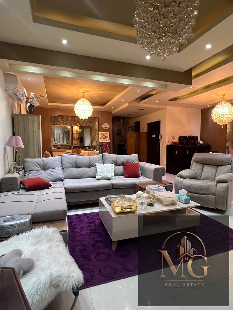 Luxury Apartment for Sale in the Prestigious Yasmeen Villas – Direct from Owner Location: Yasmeen Villas – New Cairo Area: 200 sqm – pohled 3