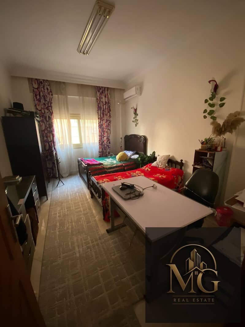 Penthouse for Sale in South Academy B – New Cairo Super Lux Finishing Total Area: 356 sqm Lower Floor: 200 sqm Upper Floor: 165 sqm - Widok 5