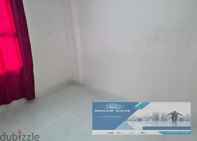 Apartment for sale in Al Rehab City, Phase 1; just steps away from the commercial market and Mall 1. It features a direct north-facing orientation. Lo - Bild 4