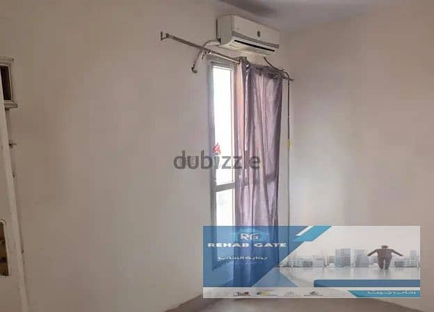 Apartment for sale in Al Rehab City, Phase 1; just steps away from the commercial market and Mall 1. It features a direct north-facing orientation. Lo - Bild 6