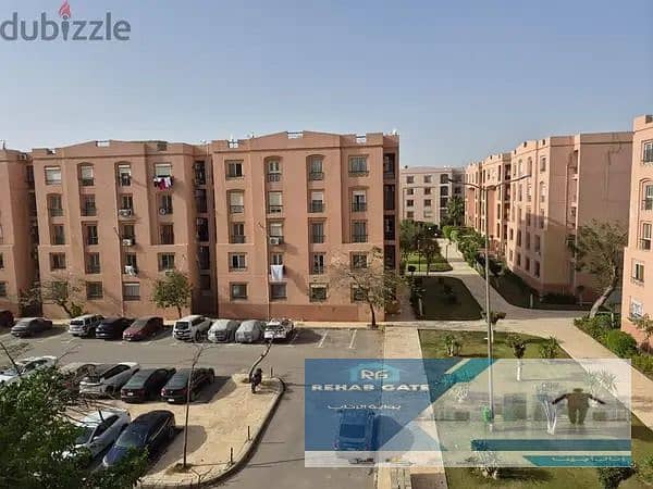 Apartment for sale in Al Rehab City, Phase 1; just steps away from the commercial market and Mall 1. It features a direct north-facing orientation. Lo - Fler