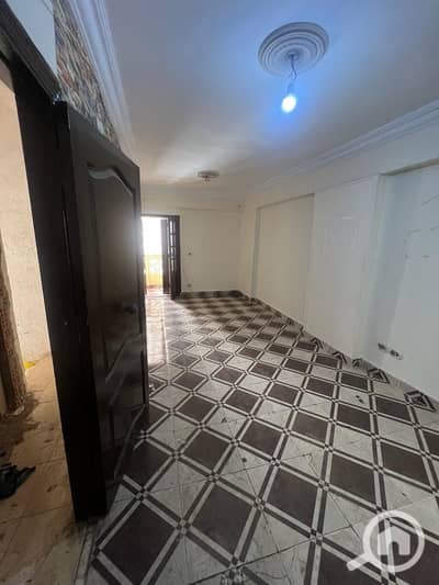 2 Bedroom Flat for Sale in Sidi Beshr, Alexandria - IMG-20260624-WA0021. jpg 2 Bedroom Flat for Sale in Sidi Beshr, Alexandria - IMG-20260624-WA0021. jpg