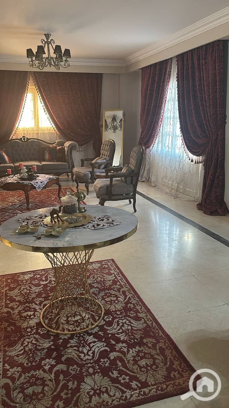 Apartment for Rent in District 10 – 230 sqm | Kitchen & ACs Included - Vista 3
