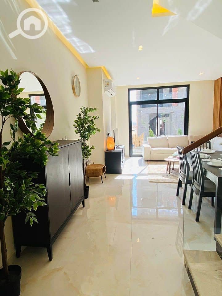 9 724453686_860198616682480_3705287290937803289_n. jpg