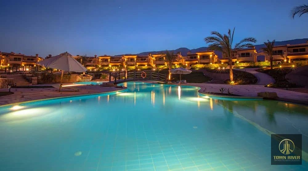A distinctive chalet for sale in a prime location at La Vista 6, Ain Sokhna—an unmissable opportunity. The resort offers a full range of amenities. . . . – další