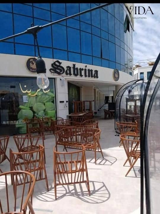 Own a 46 sqm clinic in Makany Mall prime location, immediate delivery, lowest price per sqm, 35% down payment, 3-year installments. - Widok 2