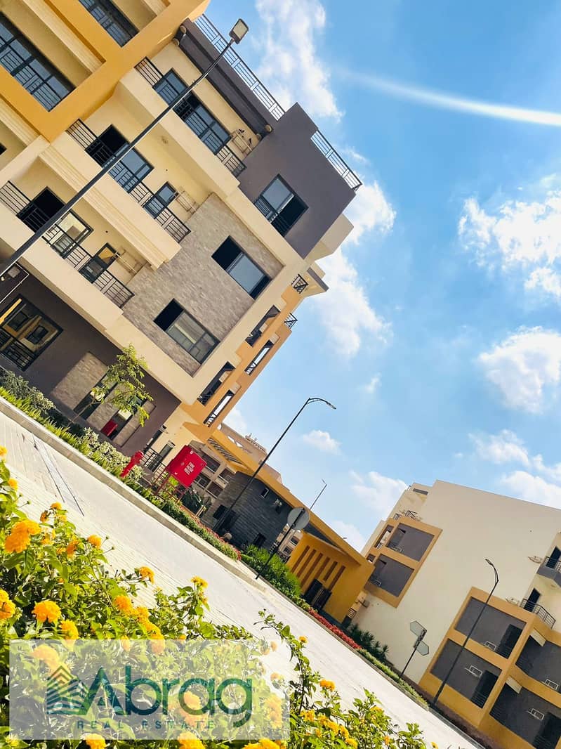 For sale, immediate occupancy, 3-bedroom apartment, installments remaining, prime view, Tala Compound / 6th of October – pohled 4