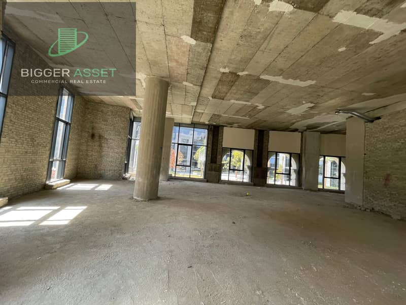 Fitted Office|3000Sqm|For Rent|prime location - Więcej