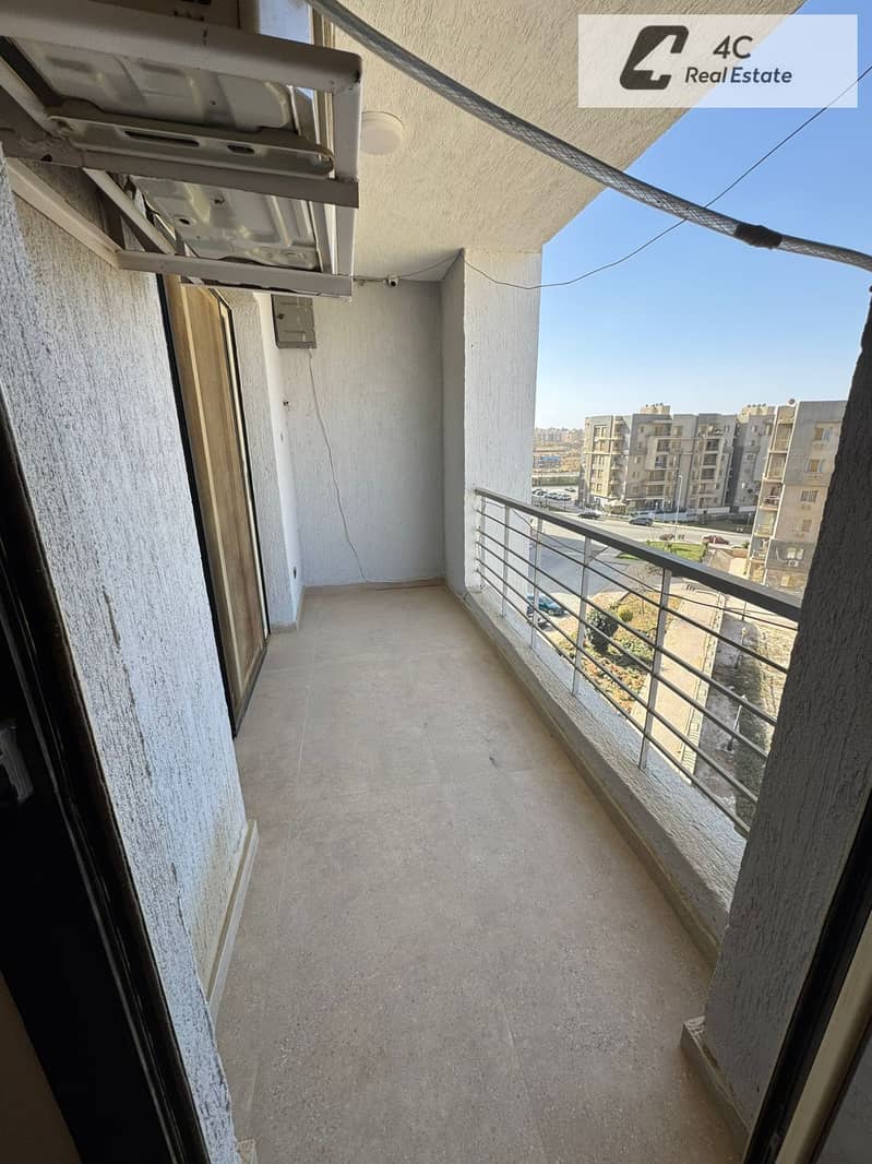 Resale apartment in Dar Misr Al Andalus, ultra-super-lux finishing, open view landscape, at the lowest price in the market, ready for viewing – pohled 3
