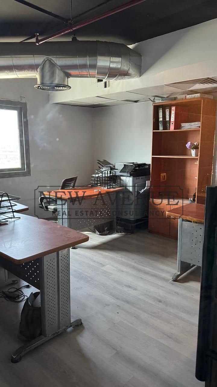 Office Fully Finished Near To Airport Ready To Move For Sale in Sheraton Masr El Gedida - Widok 5