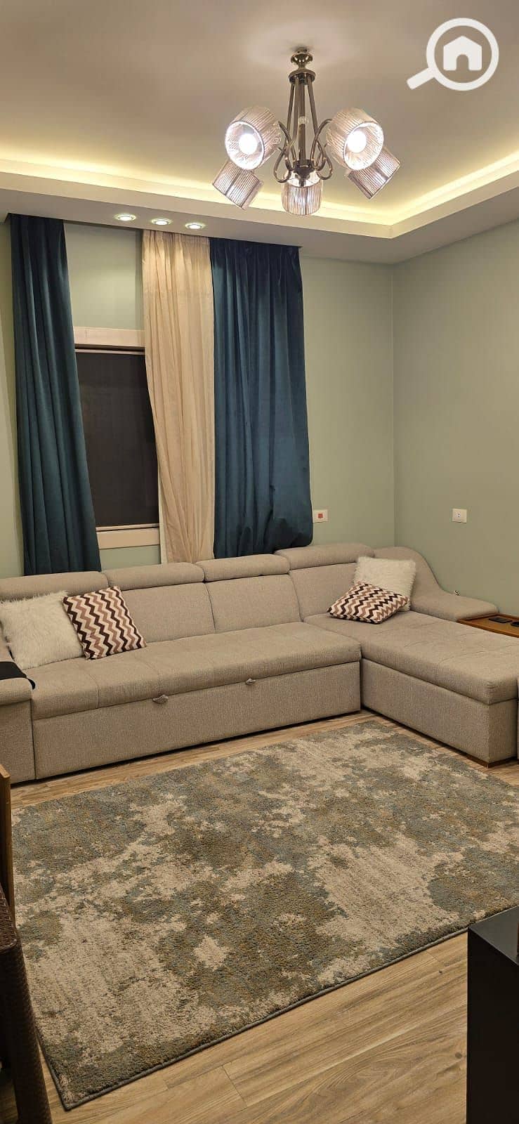 Apartment for Sale – El Shorouk City Area: 265 sqm, Third Floor, Elevator Available. 4 Bedrooms, 3 Bathrooms, 4Pieces Reception Area and 2 Balcony - Więcej
