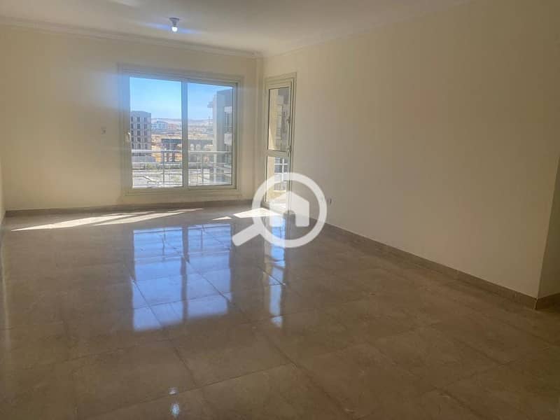130 sqm apartment for sale at a special price of EGP 2,600,000 in Janna October, 6th of October City. - Więcej