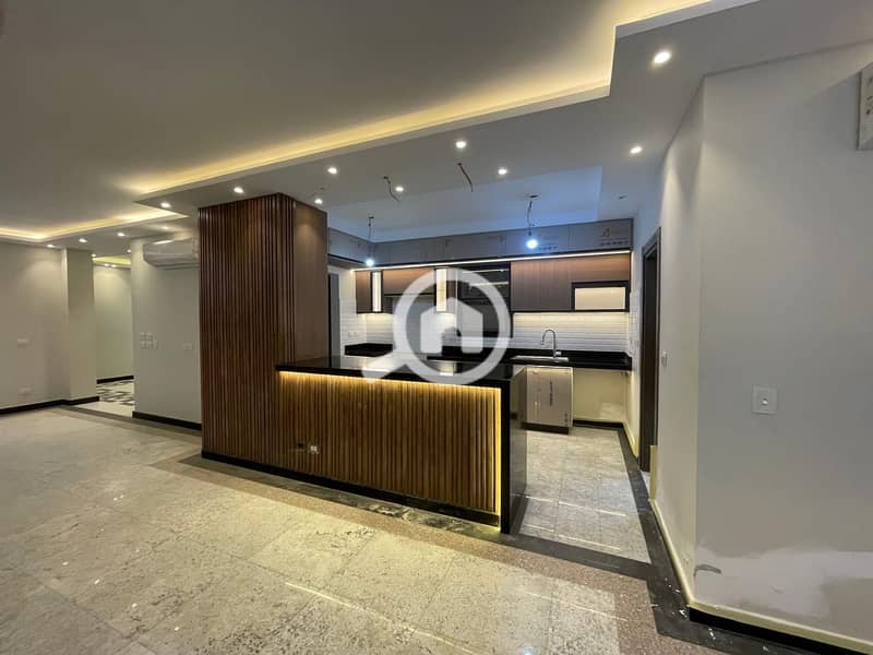 Spacious Triplex for Rent in Eastown compound new cairo near minutes from AUC prime location – pohled 2