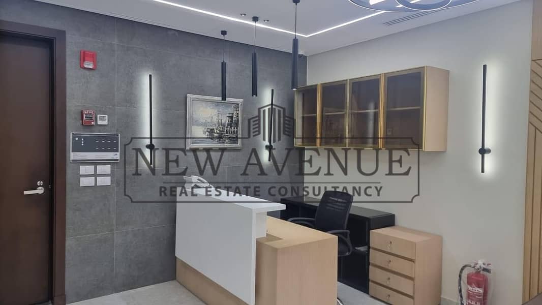 Office Furnished in Cairo Festival City Fully Finished Ready to Move For Rent CFC - Widok 6