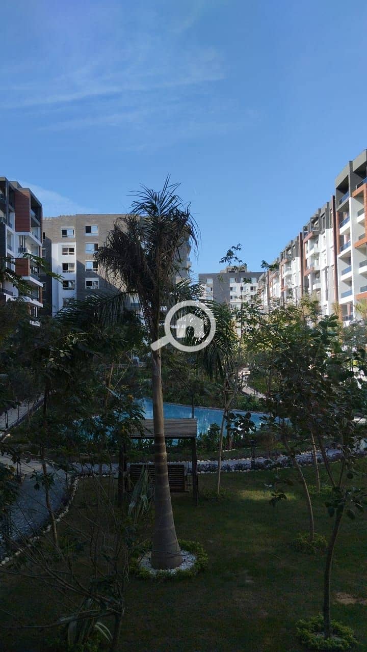 A studio in the capital with immediate receipt in a high-end compound, surrounded by a wall with the embassy district, fully finished with air conditioning and kitchen, overlooking lakes and landscaping with a payment plan of 10 years. - Ansicht 5