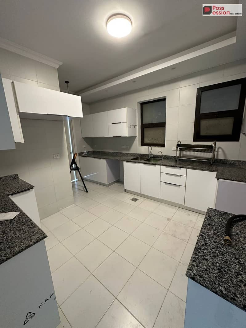 Apartment for Sale – 3 Bedrooms, Fully Finished Ready to Move In El Shorouk City Installments Available Up to 10 Years Near the British University – pohled 4