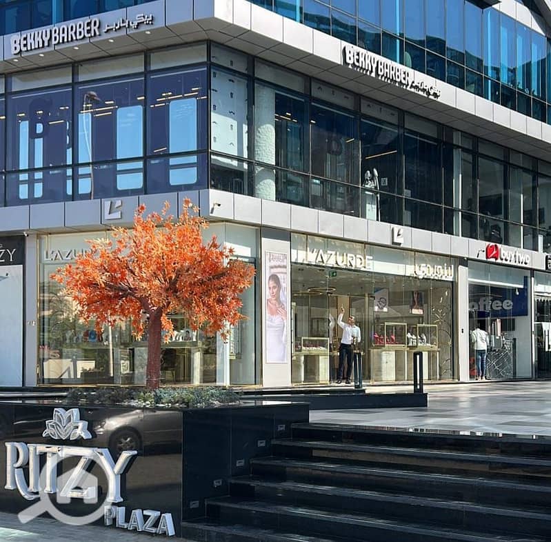 Ready to Move, Finished Shop with AC in Ritzy Mall, behind Saoudi Market - Widok 3