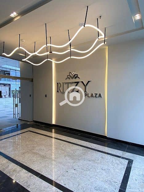 Ready to Move, Finished Shop with AC in Ritzy Mall, behind Saoudi Market - Widok 4