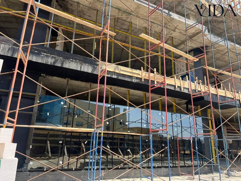 Clinic for Sale in Mehwar Plaza Mall 6th of October City – Fully Finished with ACs Pool View Below Developer Price. - Ansicht 5