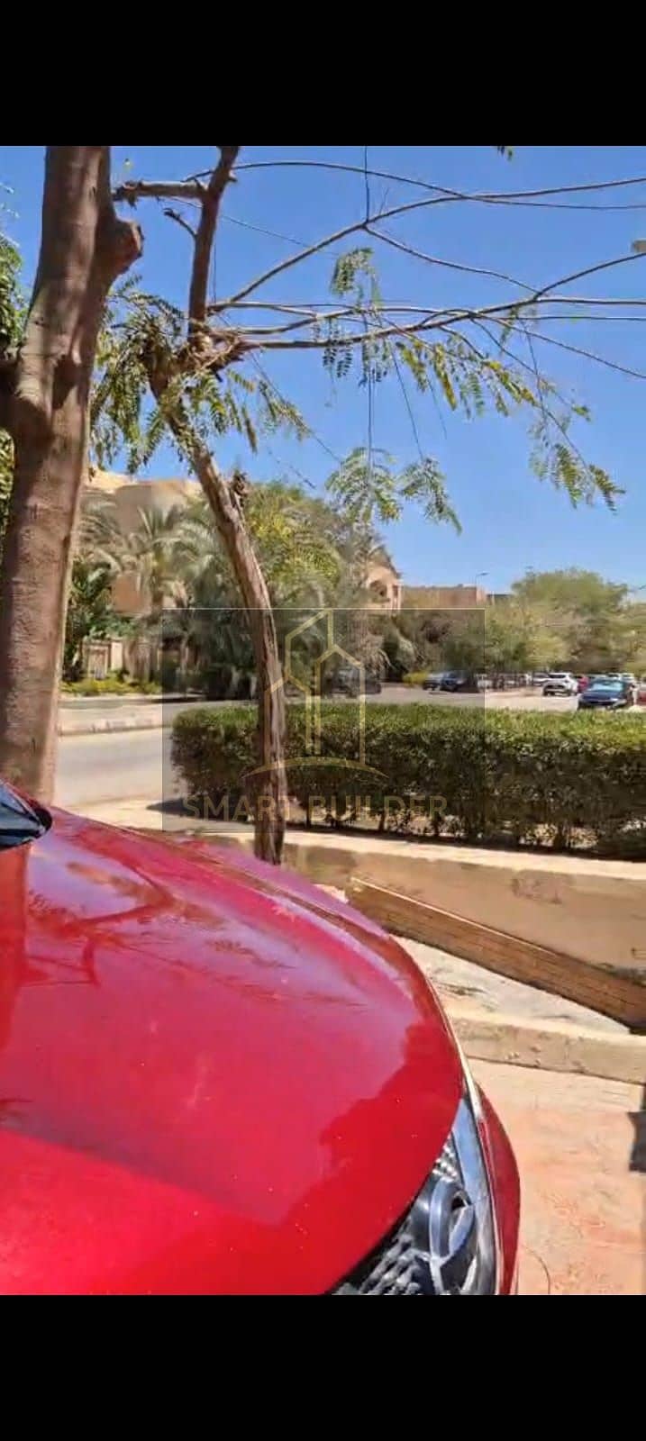 For sale: a private villa in Yasmeen 3 Villas, area 610 square meters, built on ground floor and first floor. The apartment area is 280 square meters, fully finished, in a prime location. The villa is corner property, original owner, unique location. – pohled 2